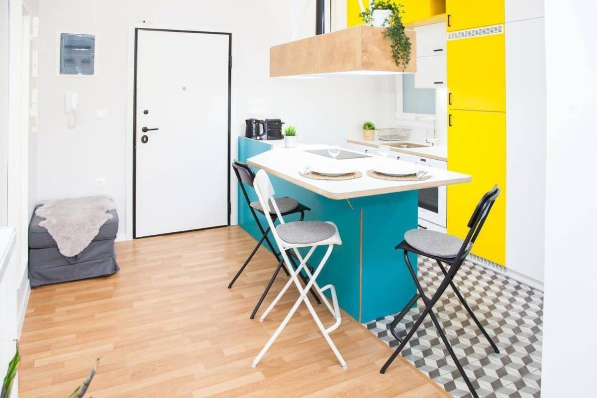 Fully Renovated, Modern Beauty In Central Athens! Luaran gambar