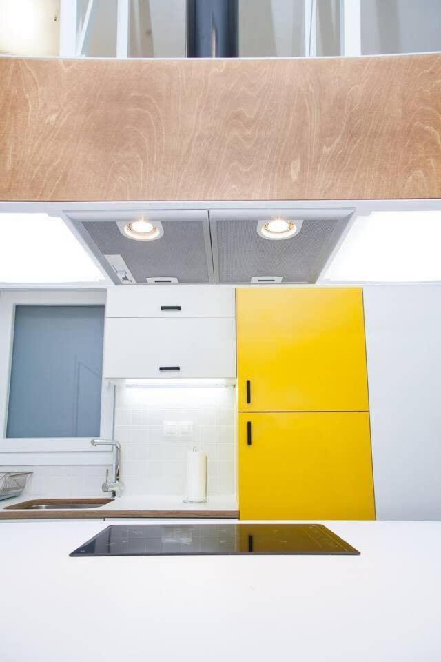Fully Renovated, Modern Beauty In Central Athens! Luaran gambar